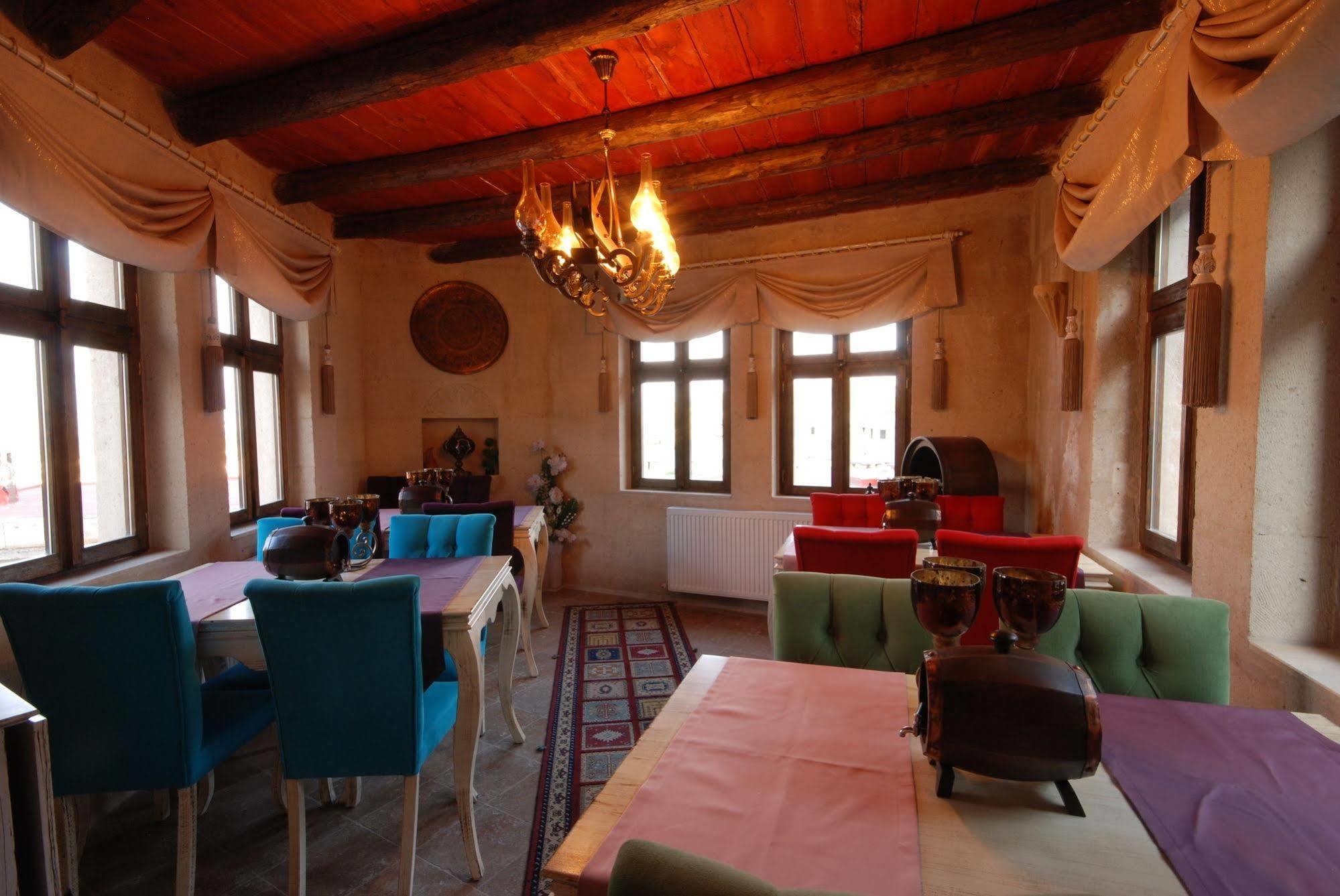 Hotel Mimi Cappadocia Üçhisar Esterno foto